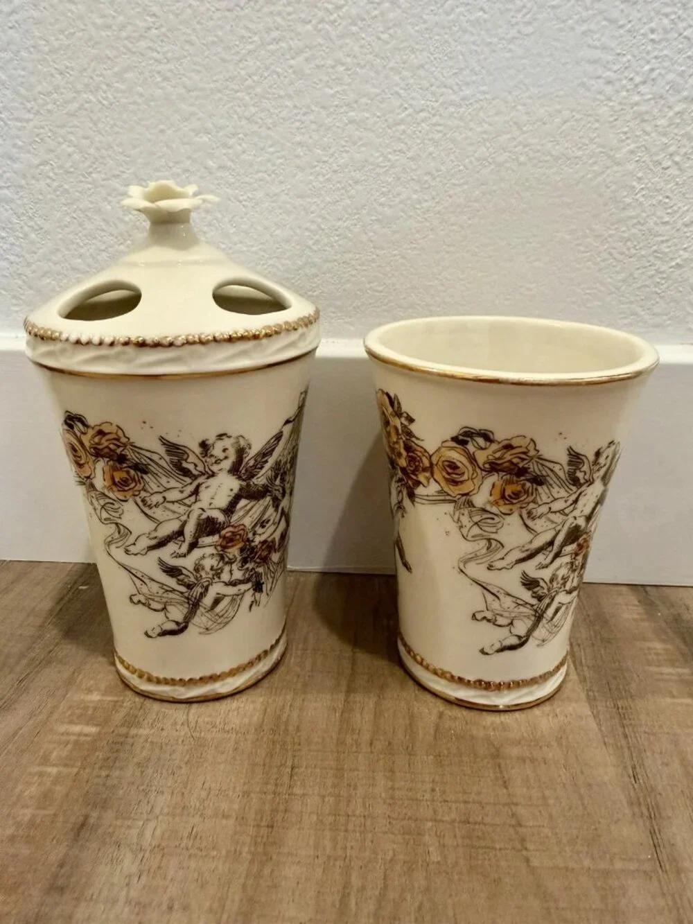 Vintage Avon Ceramic Porcelain Toothbrush Holder & Cup Set